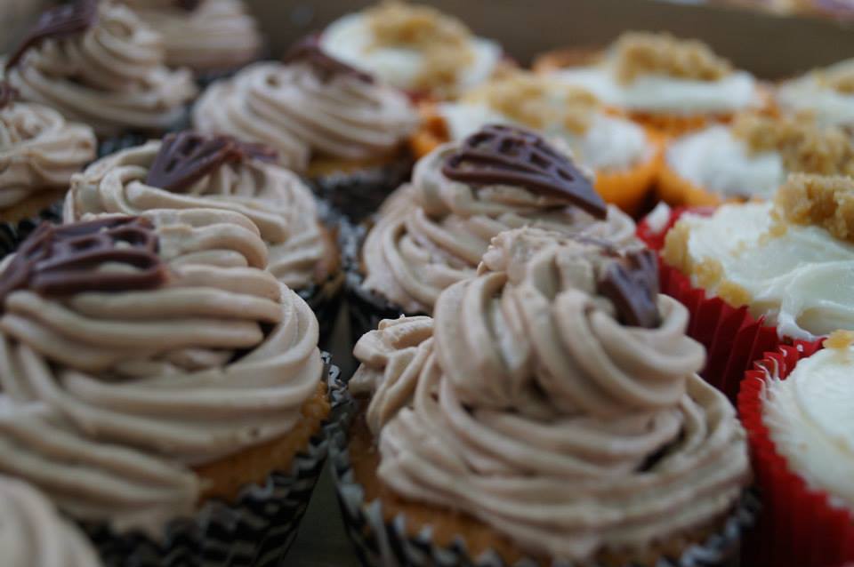 Broomhill Vets Fundraiser Cupcakes